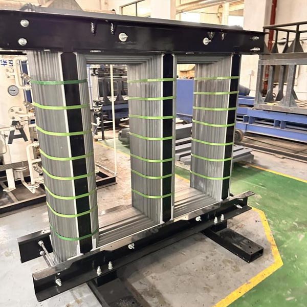 Resin Cast Dry Type Distribution Transforme